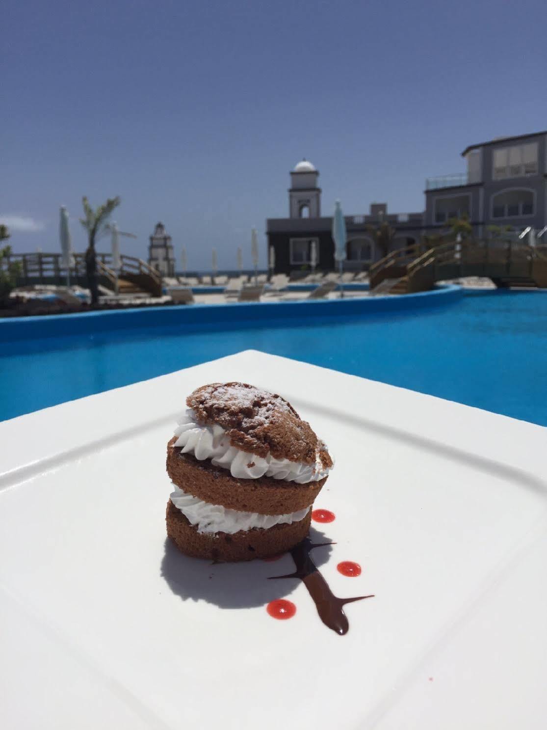 Royal Palm Resort & Spa (Adults Only) Playa De Esquinzo エクステリア 写真